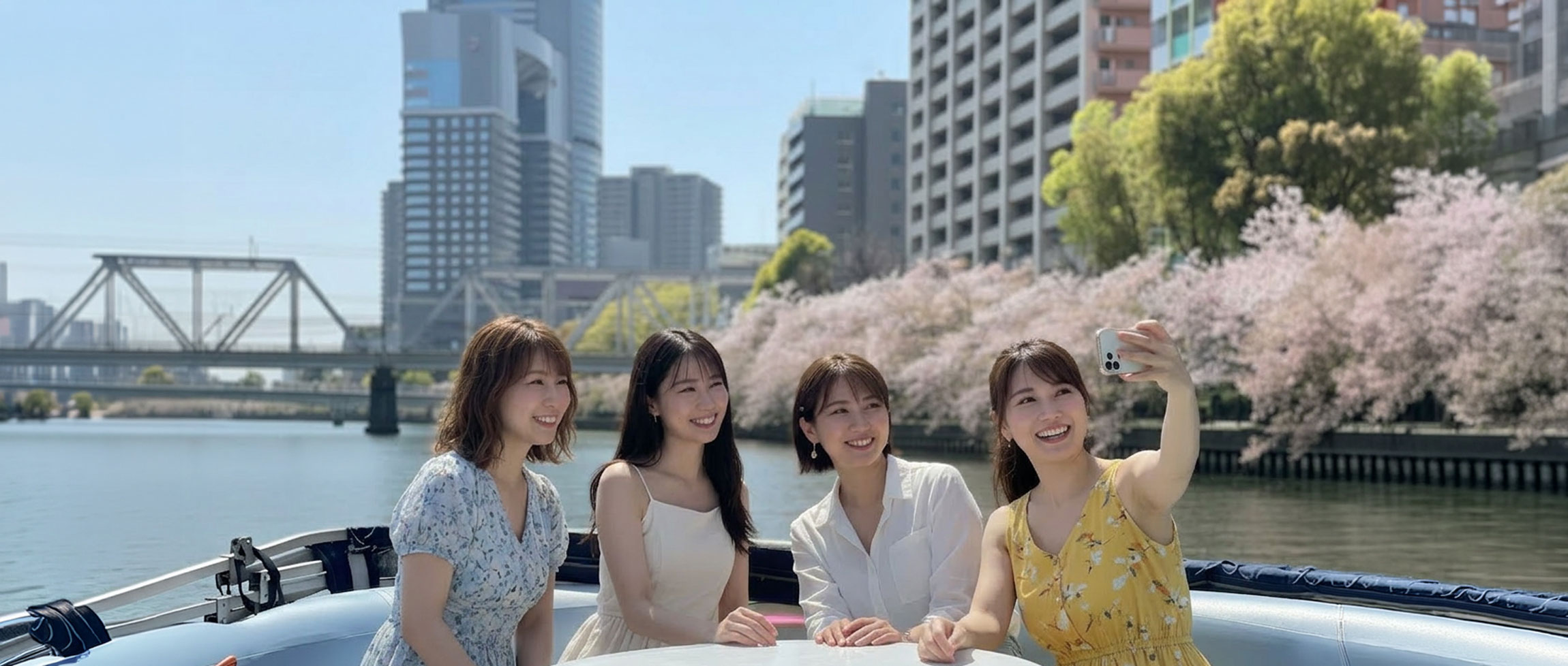 大川の桜並木を船上から楽しむお花見クルーズ — 中之島GATEサウスピア